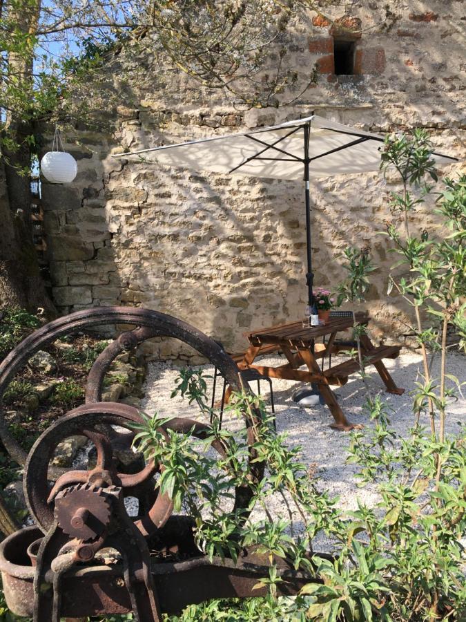 La Cachette Apartment Normier Luaran gambar